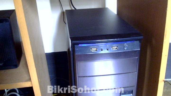 ১ বছর ৫ মাস ব্যবহৃত কম্পিউটার বিক্রি করা হবে।